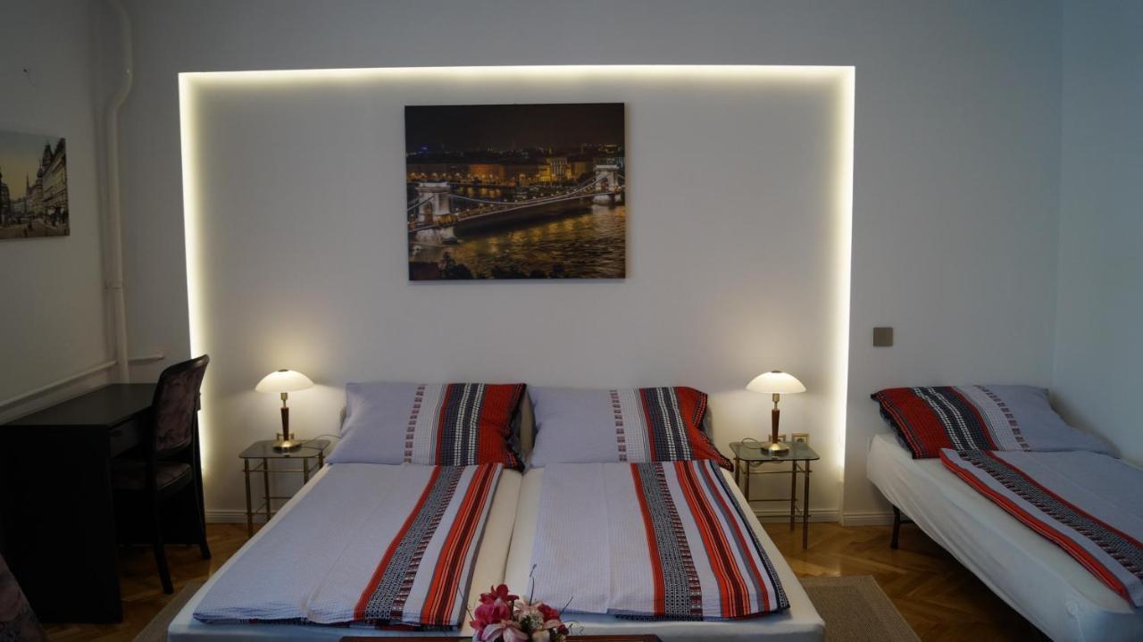 Apartment Sinko - Free Garage Parking, Central, 2 Bedrooms 4 Single Beds, Flexi Check-Out Budapest Extérieur photo