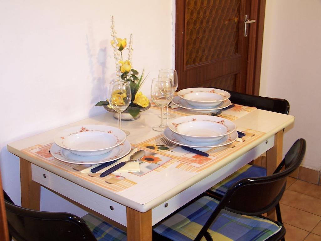 Apartment Sinko - Free Garage Parking, Central, 2 Bedrooms 4 Single Beds, Flexi Check-Out Budapest Chambre photo