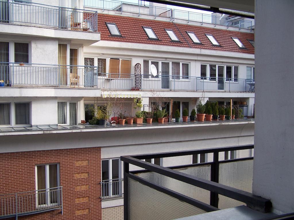 Apartment Sinko - Free Garage Parking, Central, 2 Bedrooms 4 Single Beds, Flexi Check-Out Budapest Extérieur photo