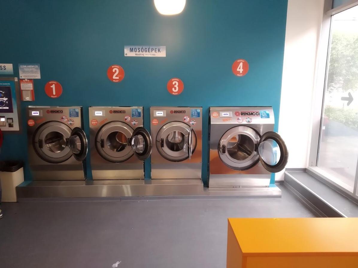 Apartment Sinko - Free Garage Parking, Central, 2 Bedrooms 4 Single Beds, Flexi Check-Out Budapest Extérieur photo